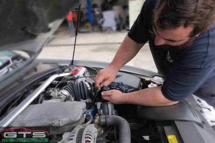 car-air-conditioning-regas-adelaide-big-0