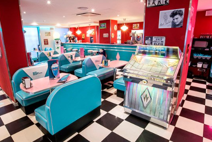 buy-our-highly-resilient-1950s-diner-table-and-chairs-in-distinct-colors-and-styles-charles-town-big-0