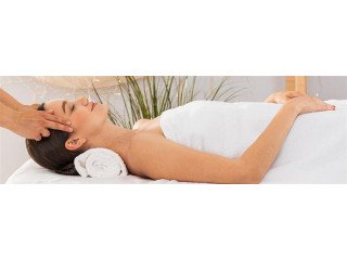 Do you want to learn what is holistic massage? Come to QSMH2 to join a course